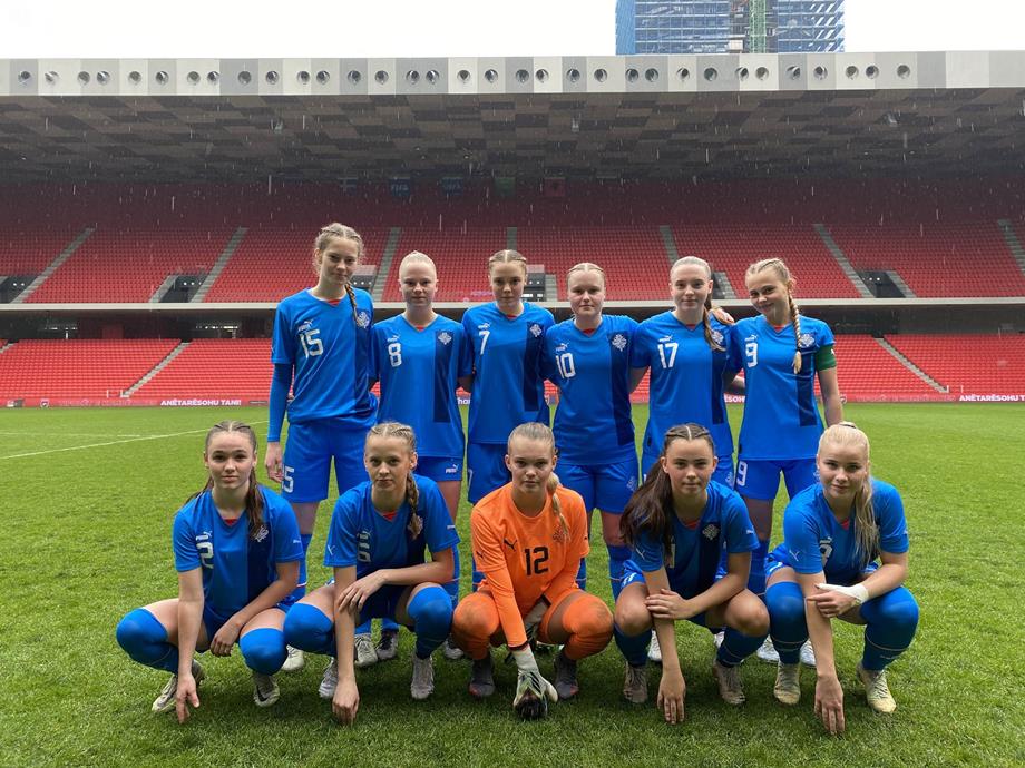 Byrjunarlið U17 kvenna