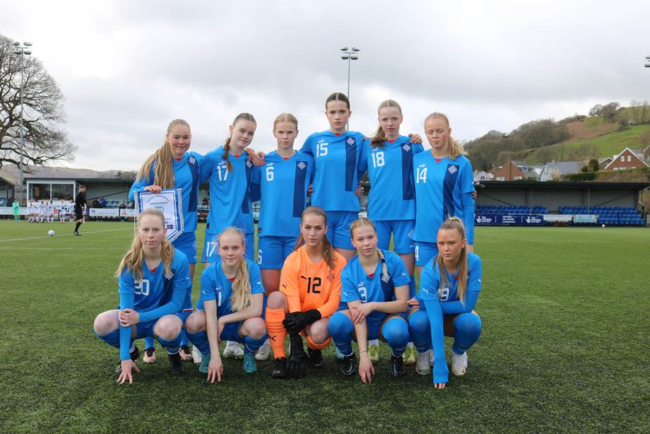 U16 kvenna byrjunarlið